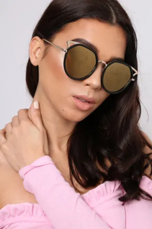 Gold And Black Cat Eye Sunglasses - Jesi