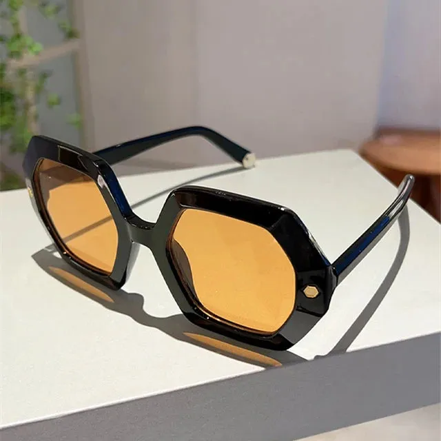 Julio Oversized Hexa Sunnies